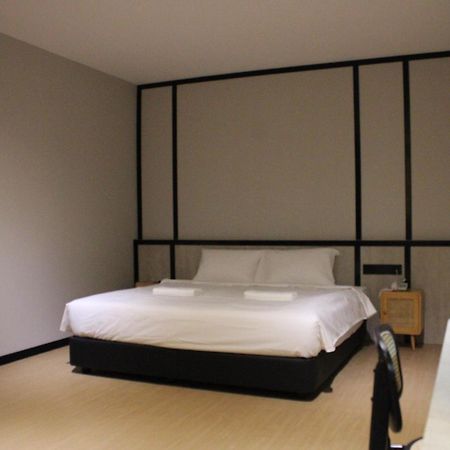 Urban Inn, Sp Saujana سونغاي بيتاني المظهر الخارجي الصورة