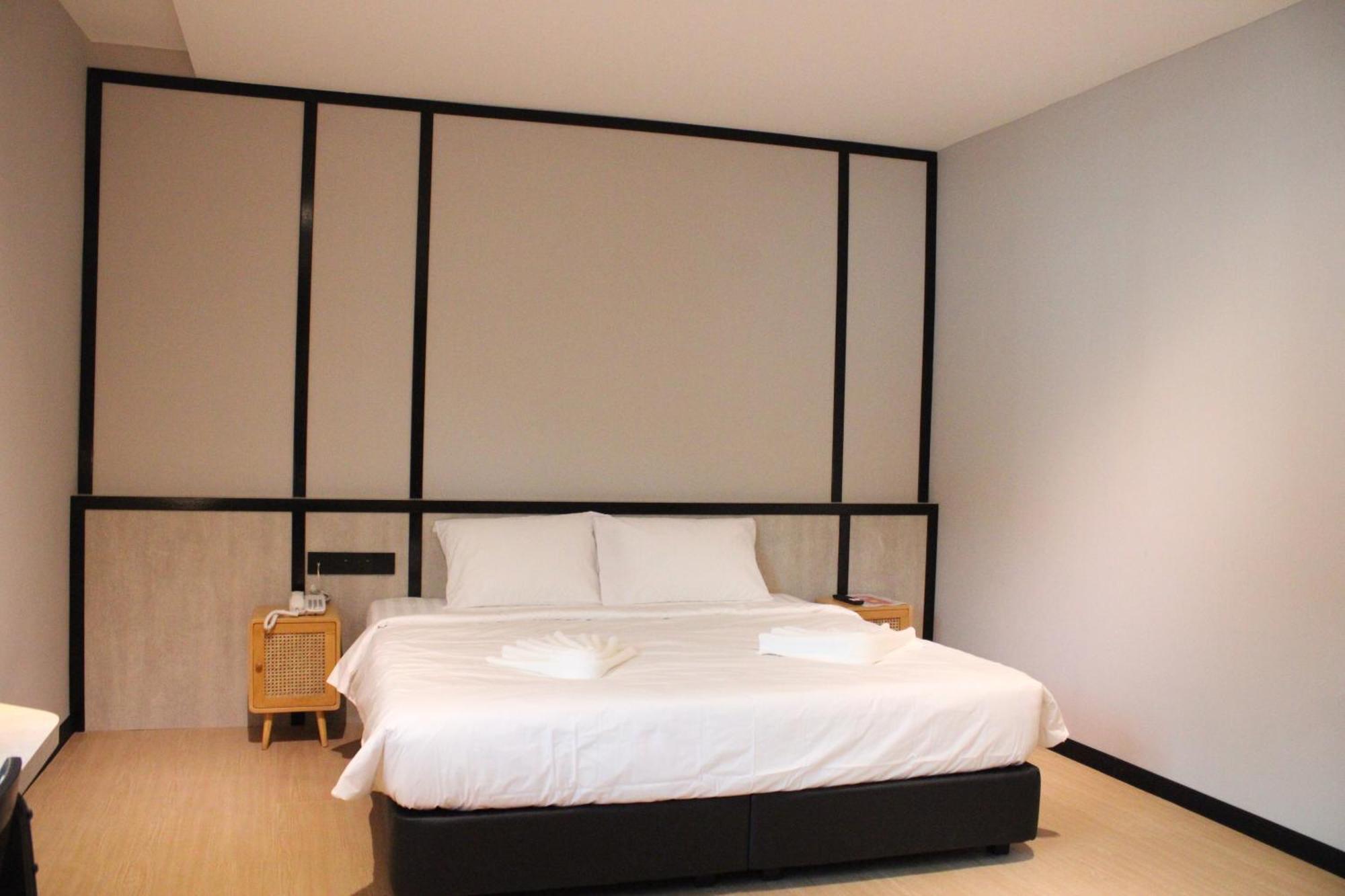 Urban Inn, Sp Saujana سونغاي بيتاني المظهر الخارجي الصورة
