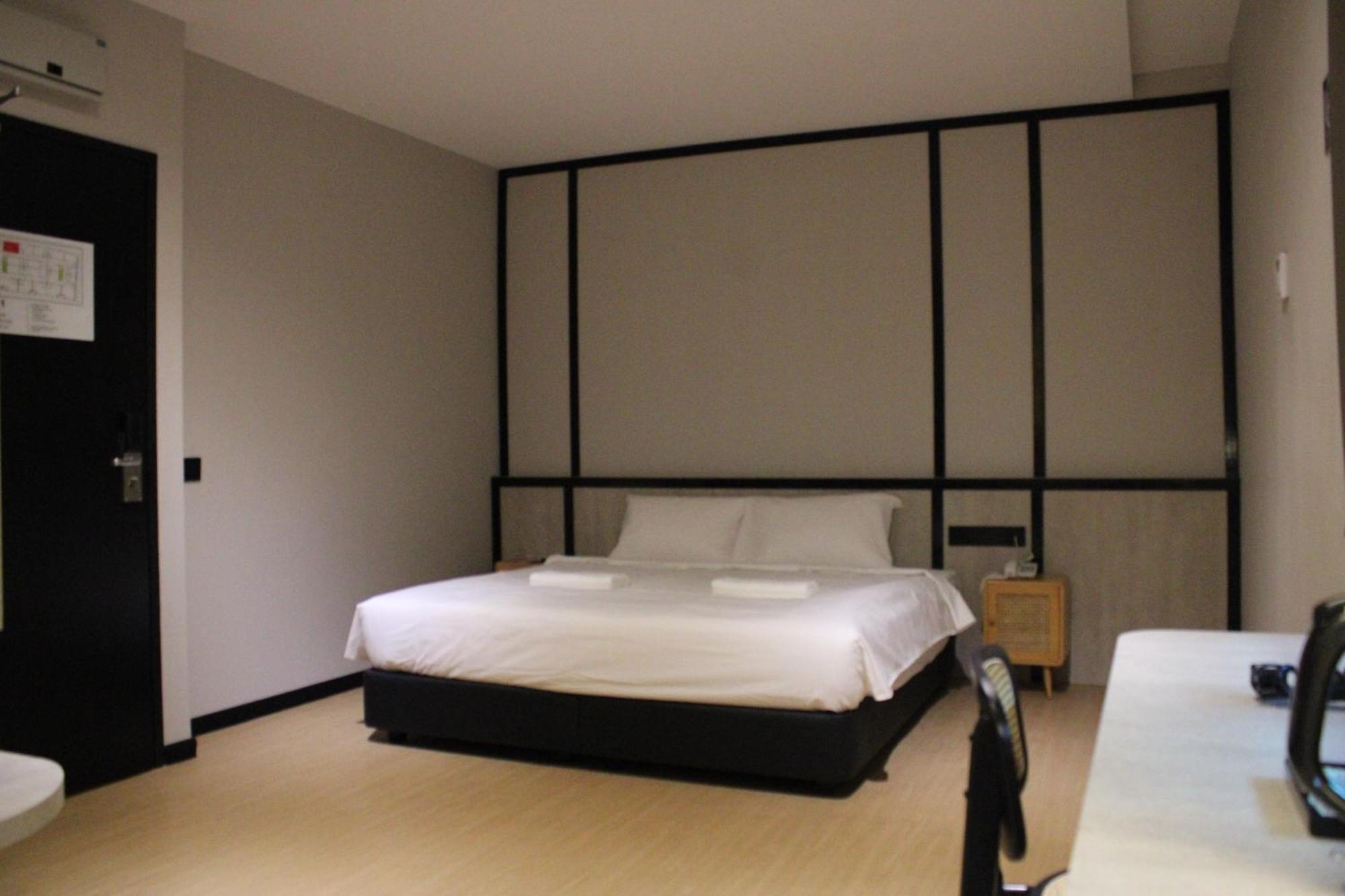 Urban Inn, Sp Saujana سونغاي بيتاني المظهر الخارجي الصورة