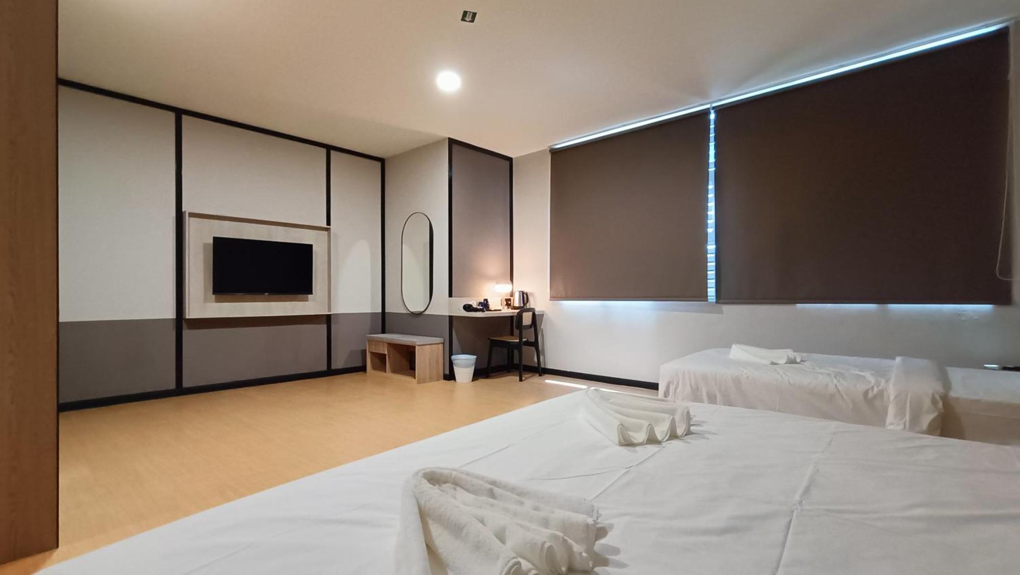 Urban Inn, Sp Saujana سونغاي بيتاني المظهر الخارجي الصورة